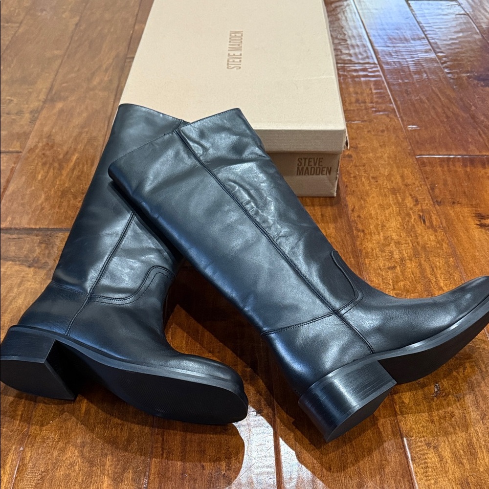 Steve Madden Riggs - Picture 2 of 13